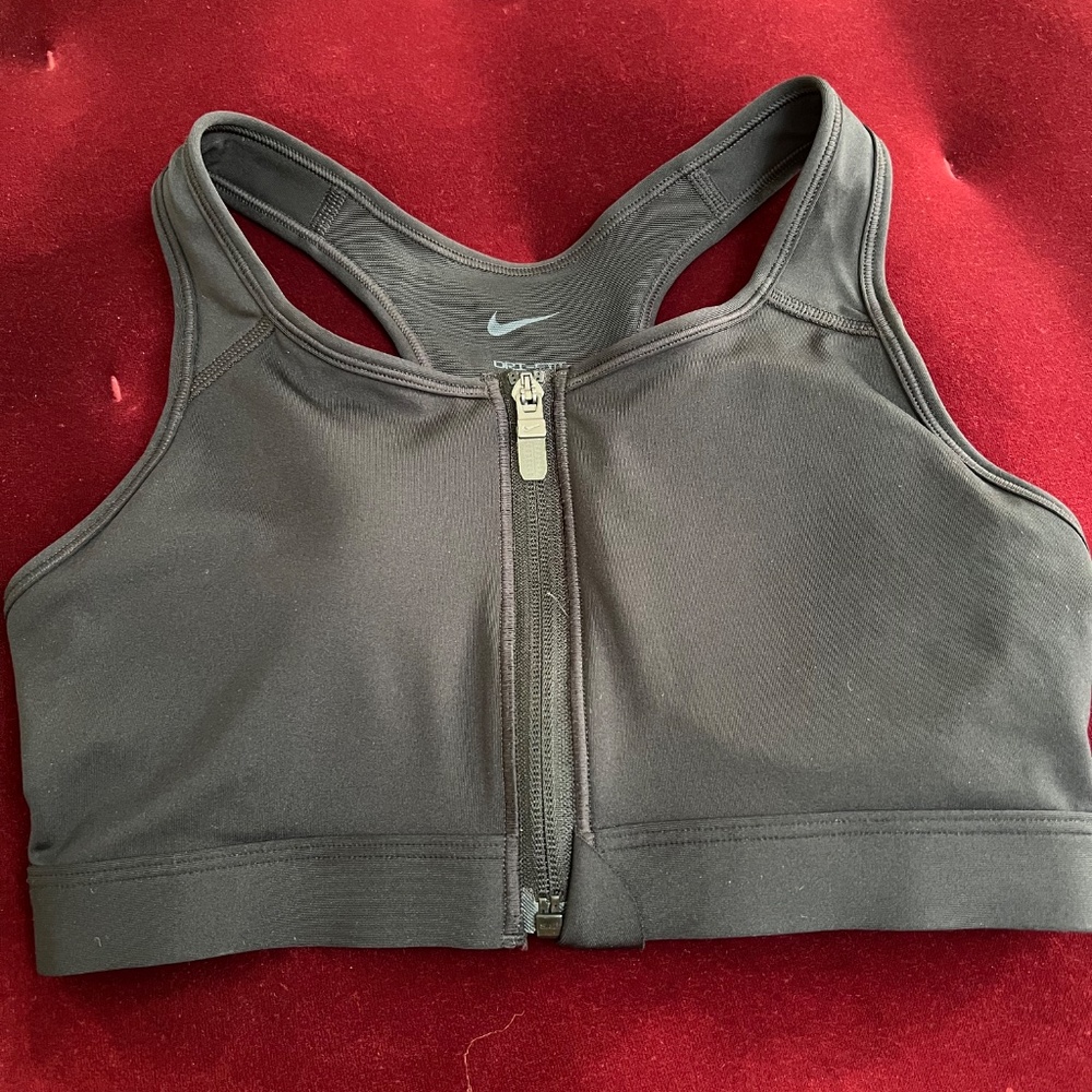 Nike Front Zip Sports Bra